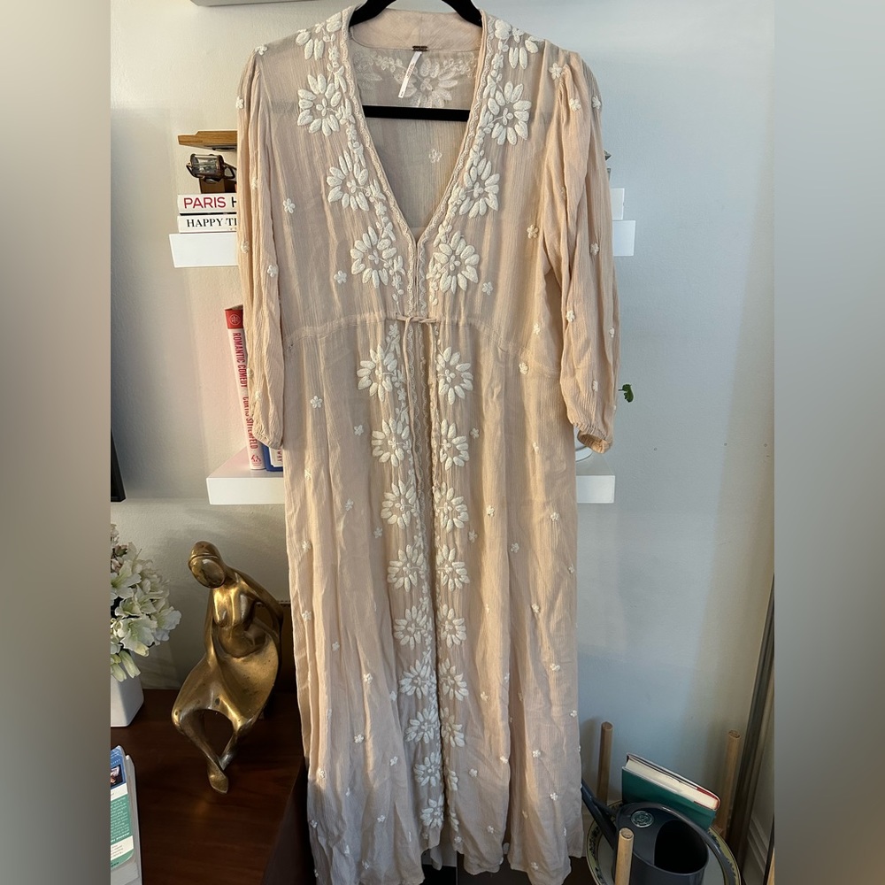 Free People beige maxi dress with embroidery - size S